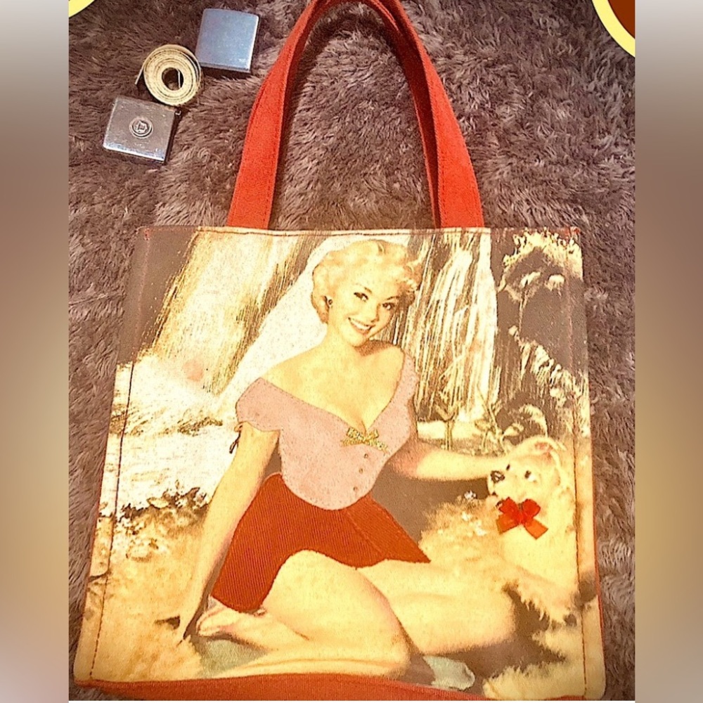 Vintage Tote Bag with Retro pinup  Illustration